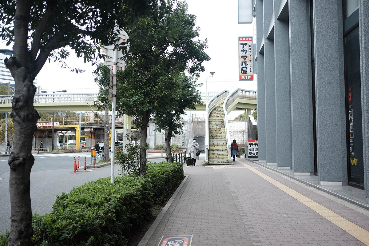 Jalan menuju Shin Osaka station tiap pagi
