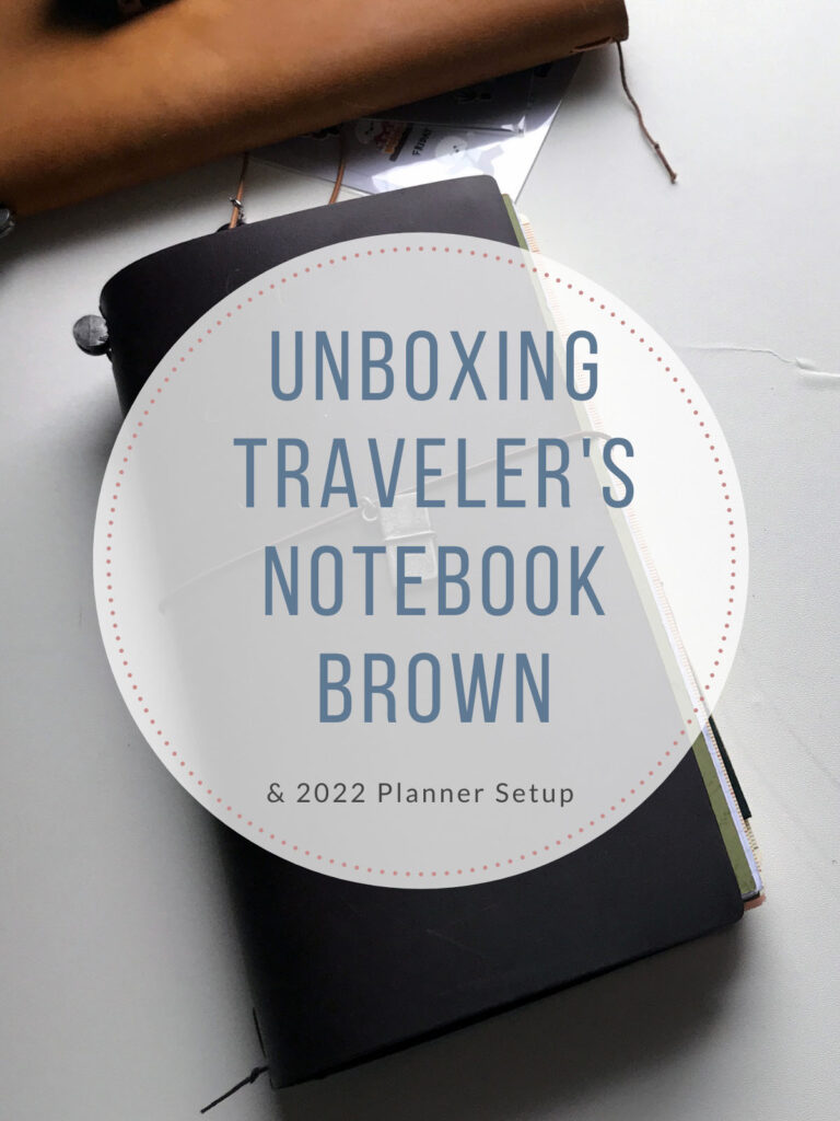 Unboxing Traveler’s Notebook Brown